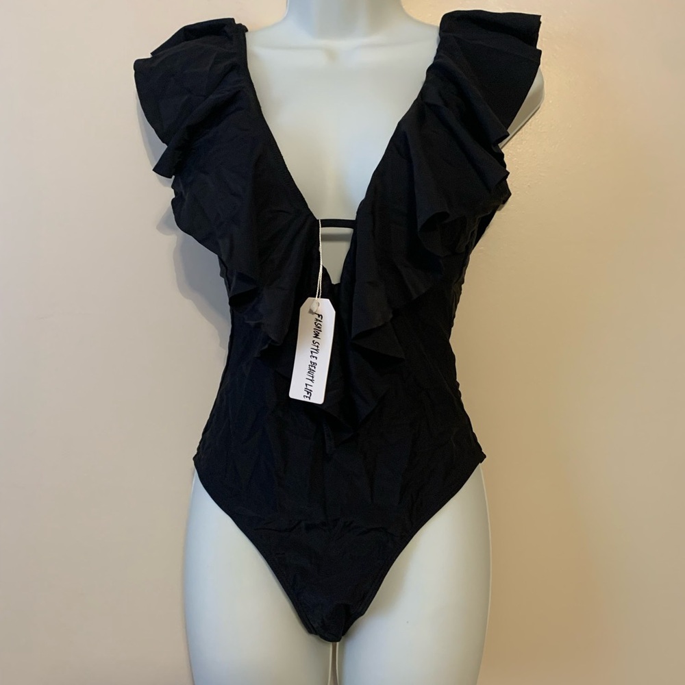 Chic Black Ruffle One Piece Swimsuit